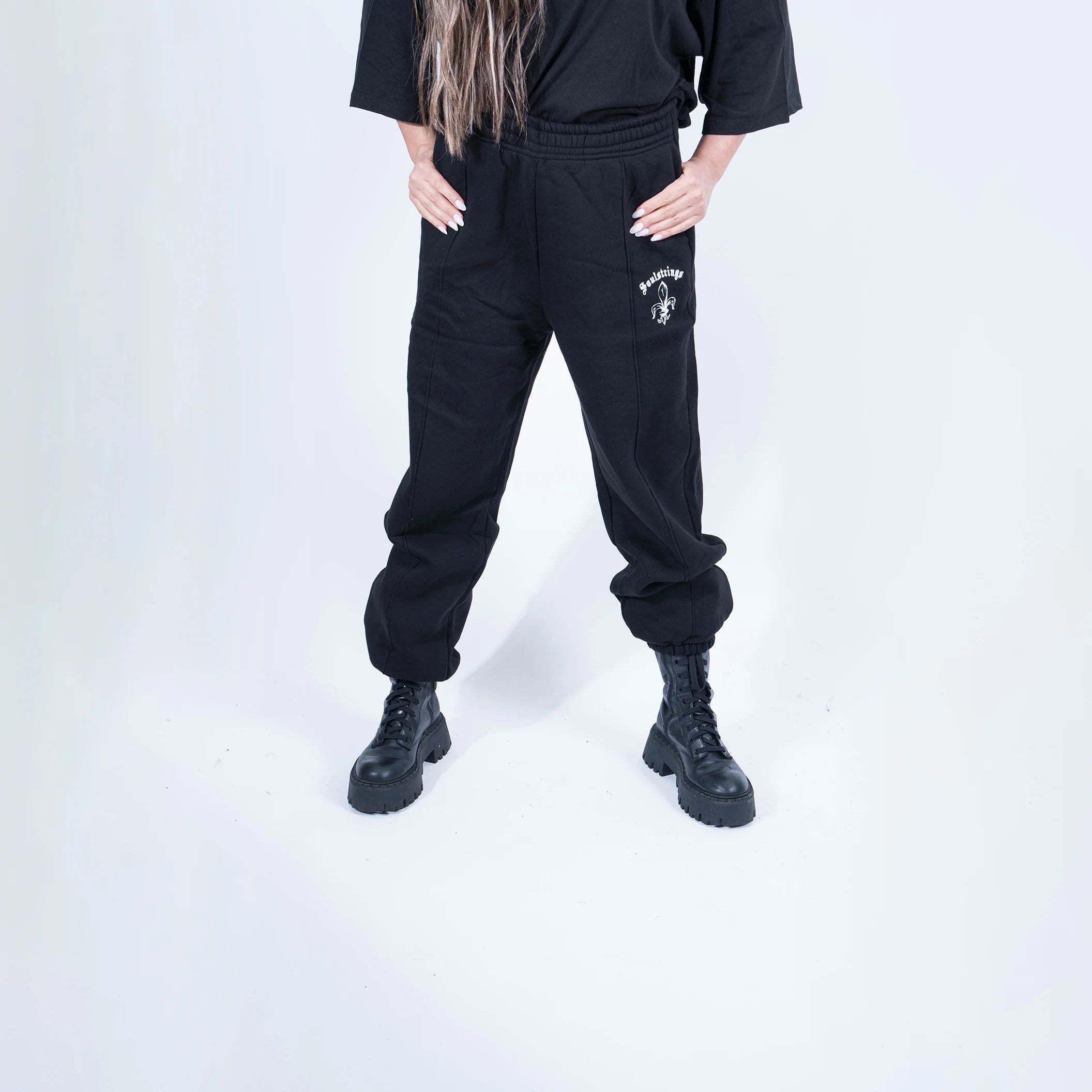SWEAT PANTS SOULSTRINGS
